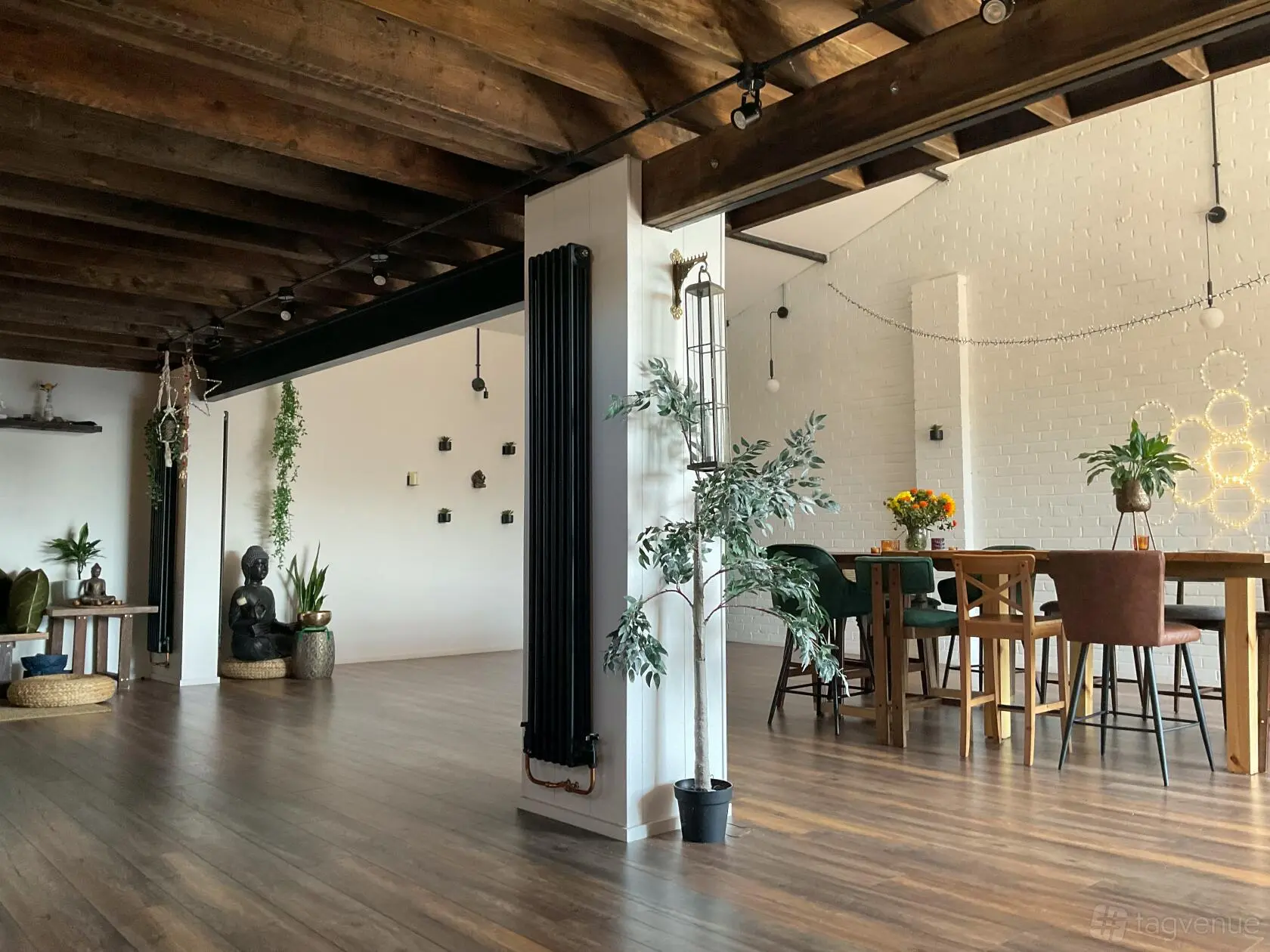 The flexible central floor and dining area